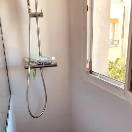 Charming -cosy Flat - Montmartre-2pax Paris